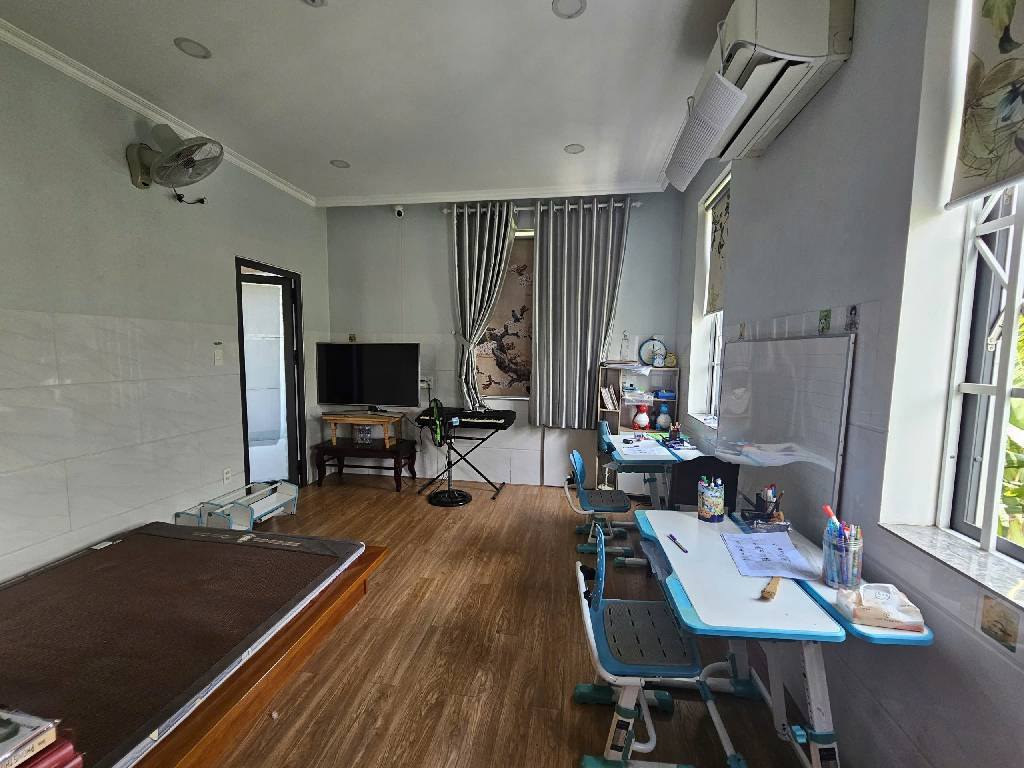 BÁN BIỆT THỰ NGAY GLOBAL CITY - TRUNG TÂM Q.9 - GIÁ 19.5 tỷ